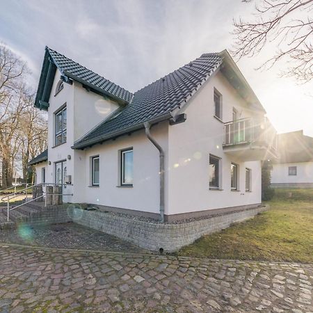 Апартаменти Kojenhaus Krummin Екстер'єр фото